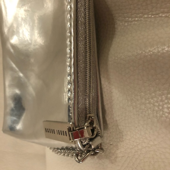 Bobbi Brown Wristlet/Clutch. - Picture 4 of 12